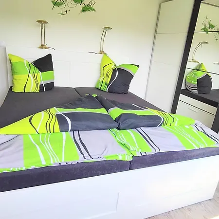 Gaestewohnung Schmitt Apartamento Oberelbert